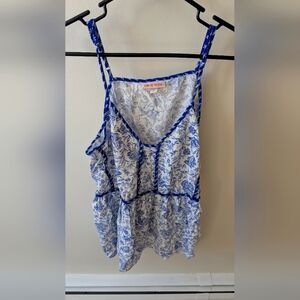 Knox Rose cute feminine Boho blue and white floral camisole tank top. Size XL